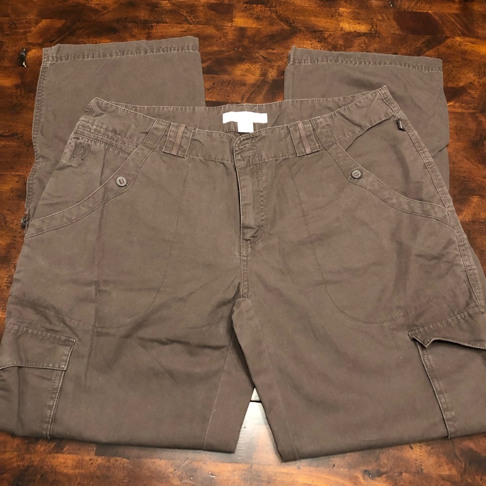 EMS cargo pants/roll-up capris